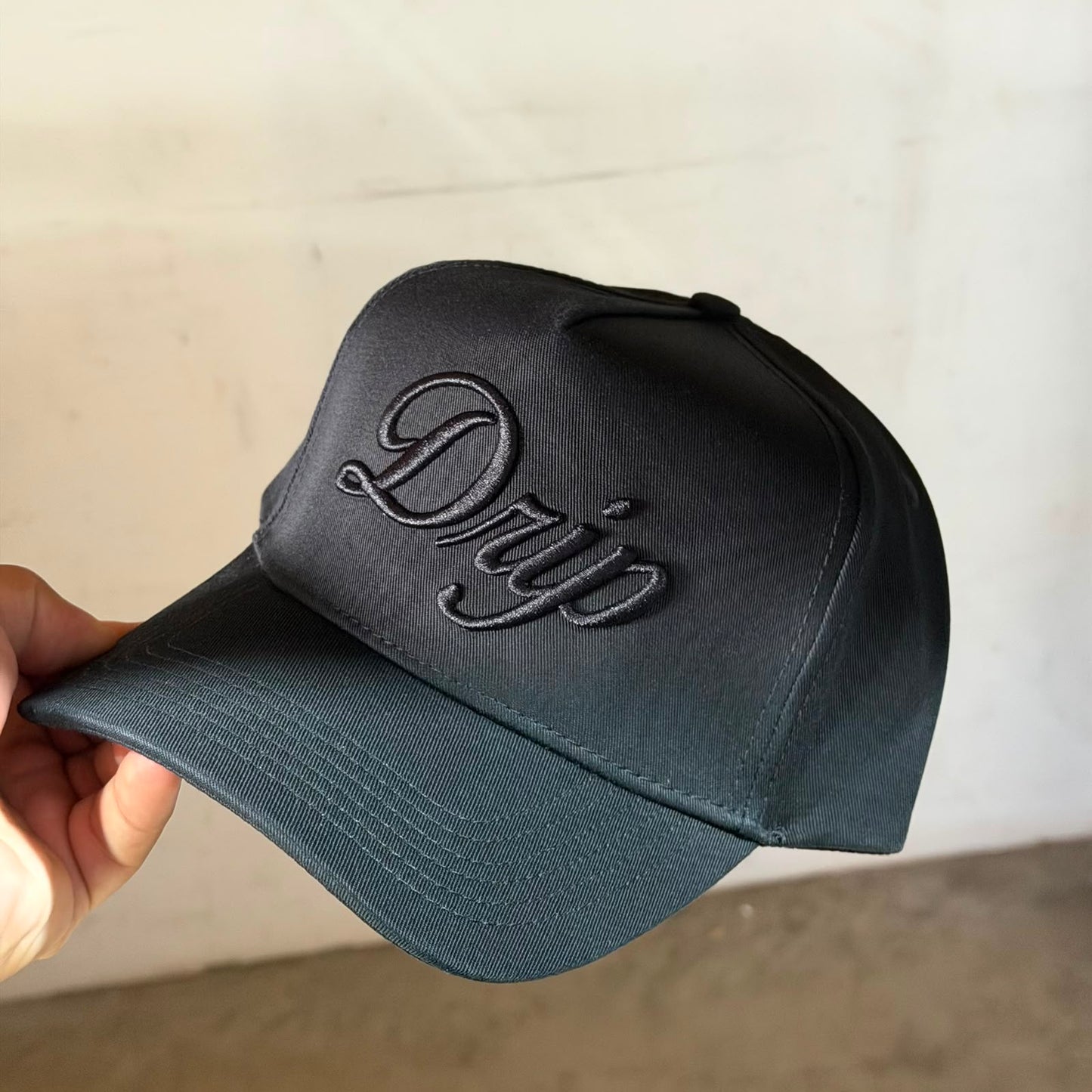 CAP DRIP BLACK ONLY BLACK