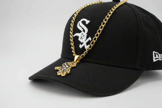 SOX NEGRO CON DORADO CON CADENA